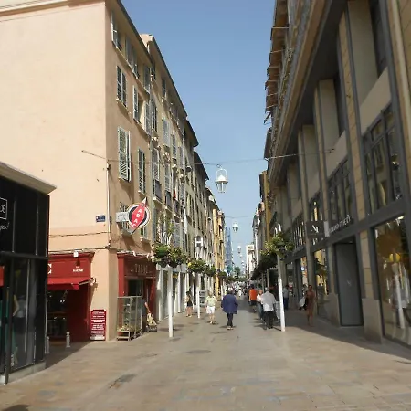 Charmant T2 Au Coeur De Toulon